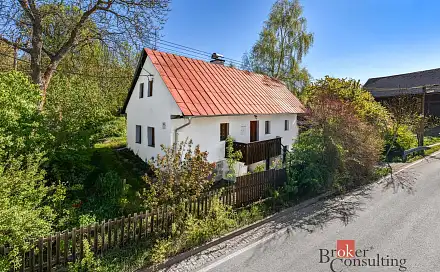 Prodej domu 55 m² s pozemkem 706 m², Troskovice, okres Semily
