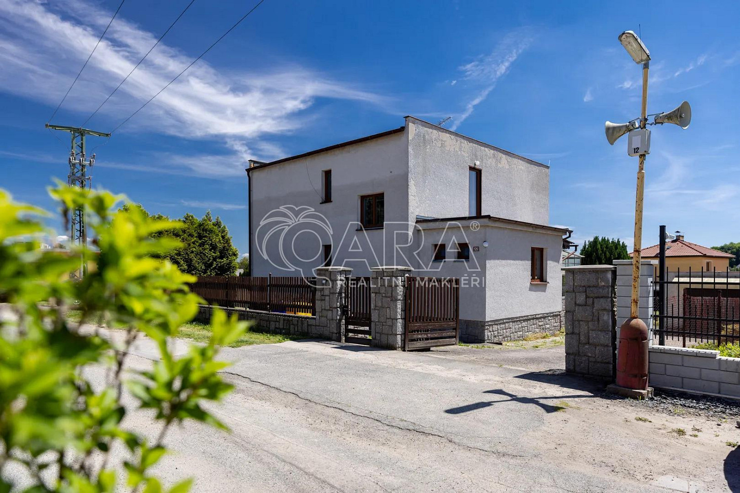 Prodej domu 208 m² s pozemkem 981 m²