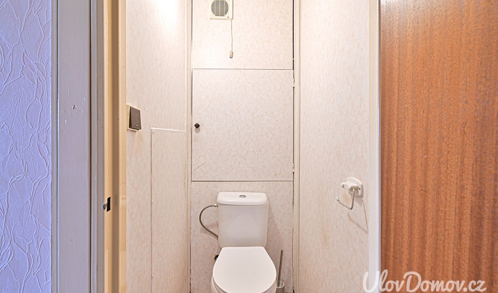 Prodej bytu 4+1 77 m², Praha – náhled fotky 27