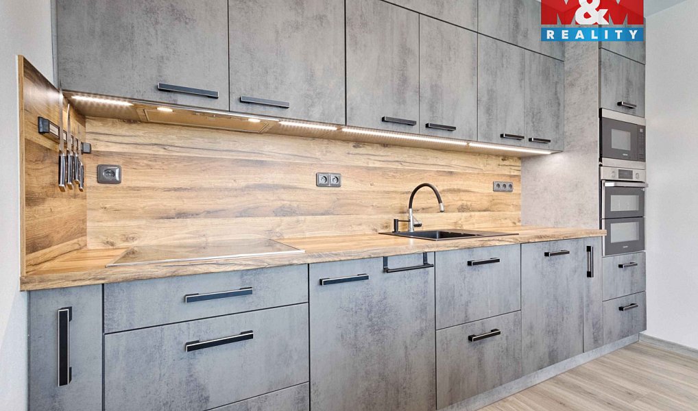Prodej bytu 3+1 73 m², Pacov – náhled fotky 7