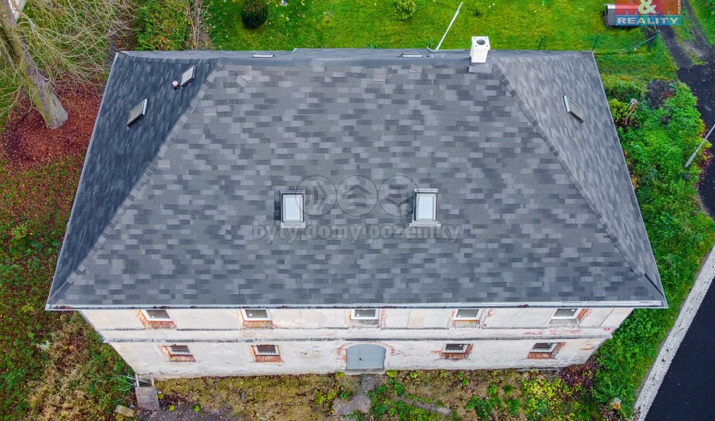 Prodej domu 300 m² s pozemkem 635 m², Plesná – náhled fotky 4