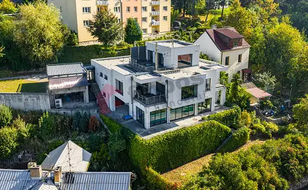 Prodej domu 406 m² s pozemkem 896 m², Pod Nemocnicí, Tábor