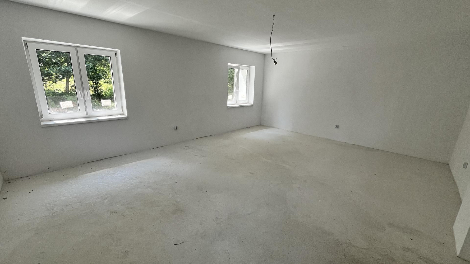 Prodej domu 160 m² s pozemkem 606 m² — photo 2