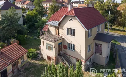 Prodej domu 161 m² s pozemkem 1 027 m², Jungmannova, Úvaly, okres Praha-východ