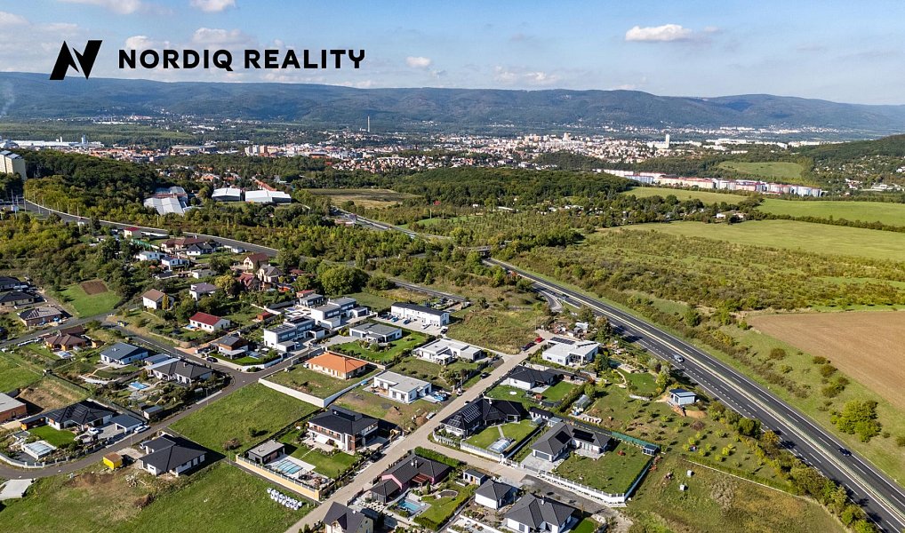 Prodej domu 171 m² s pozemkem 1 243 m², Kladruby – náhled fotky 43