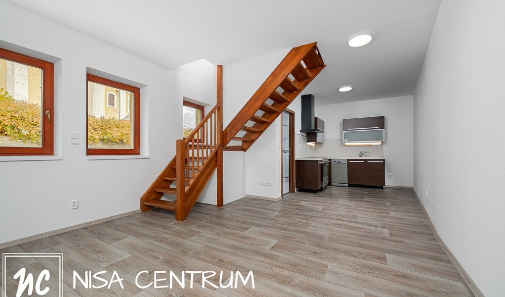 Pronájem bytu 3+kk 64 m², Dlouhý Most – náhled fotky 2