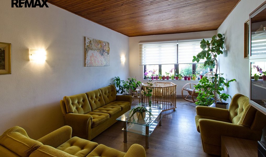 Prodej domu 210 m² s pozemkem 402 m², Černovice – náhled fotky 8
