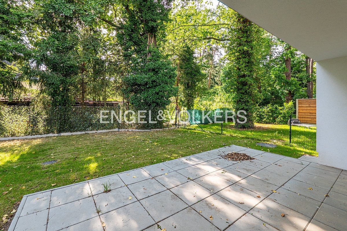 Pronájem domu 146 m² s pozemkem 260 m² — photo 2