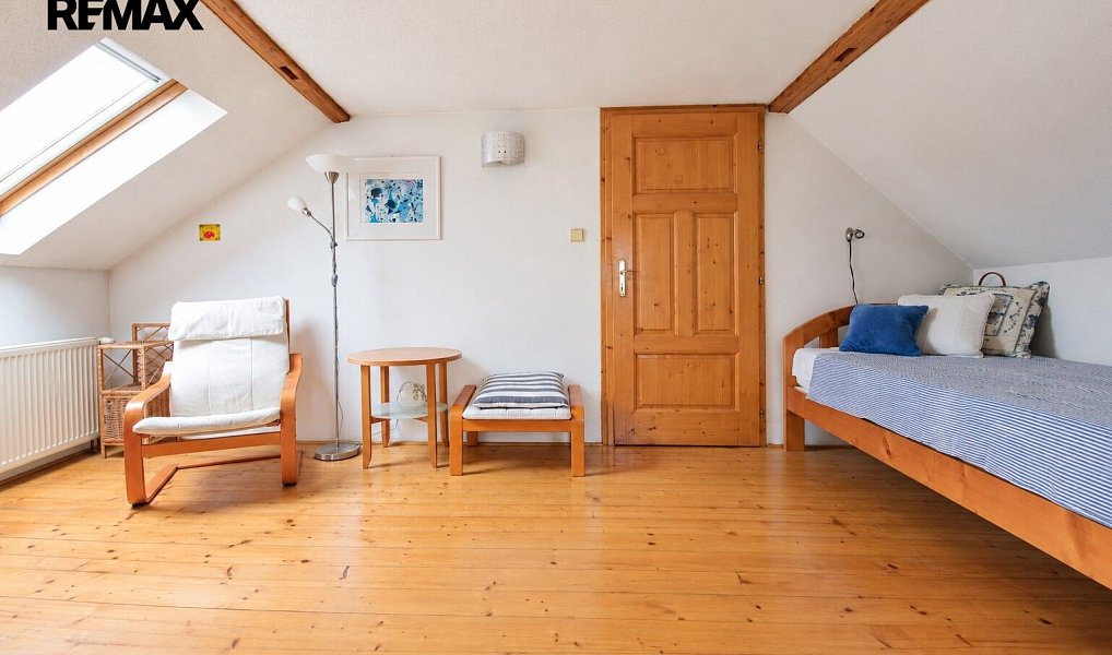 Prodej domu 168 m² s pozemkem 440 m², Zahrádky – náhled fotky 35