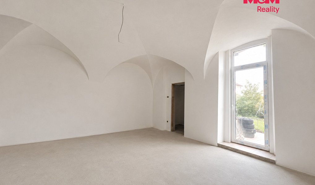 Prodej domu 260 m² s pozemkem 266 m², Kadaň – náhled fotky 17