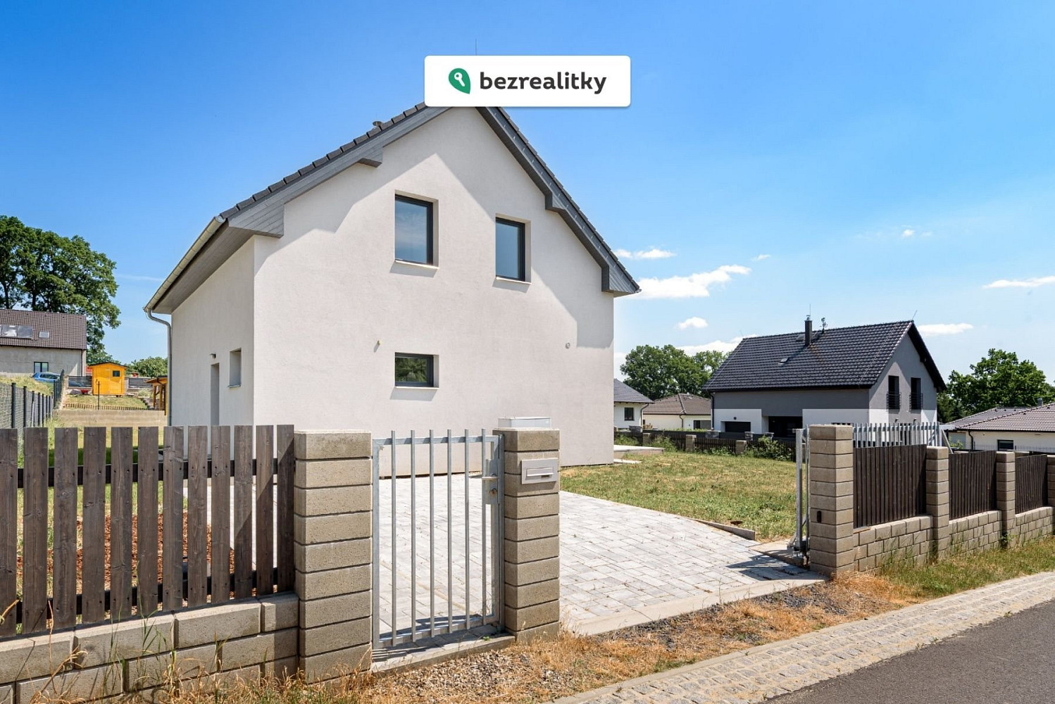 Prodej domu 207 m² s pozemkem 723 m² – fotografie 3