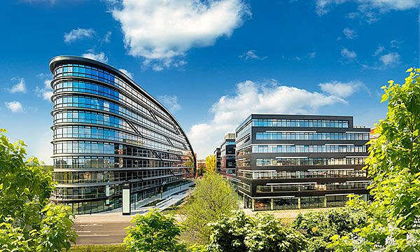 Pronájem kanceláře 368 m²