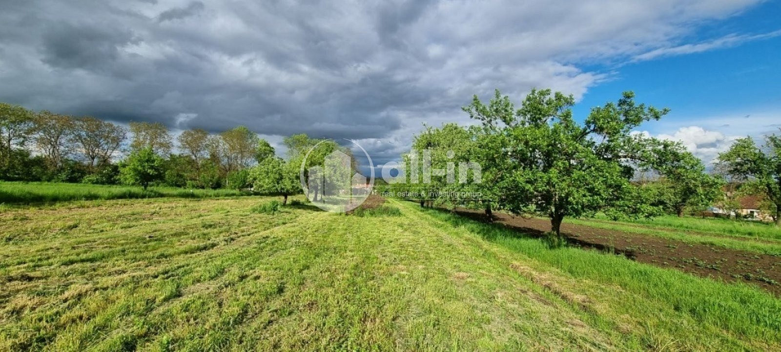 Prodej pozemku 1 062 m² – pohled 4