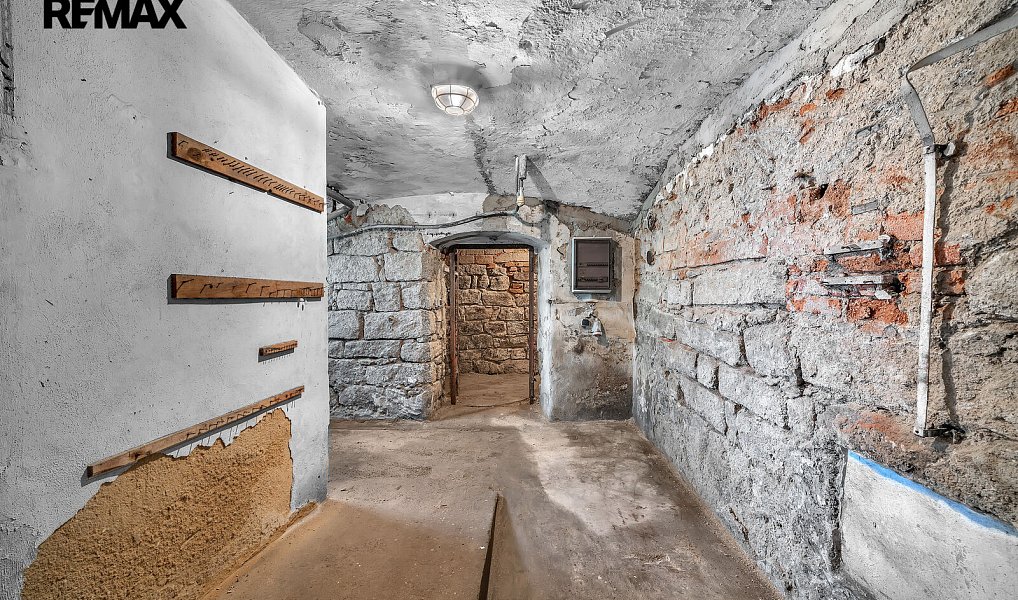 Prodej ubytovacího objektu 722 m², Nová Ves nad Nisou – náhled fotky 15