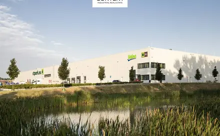 Pronájem výrobních prostor 10 000 m², Plzeňská, Cerhovice, okres Beroun
