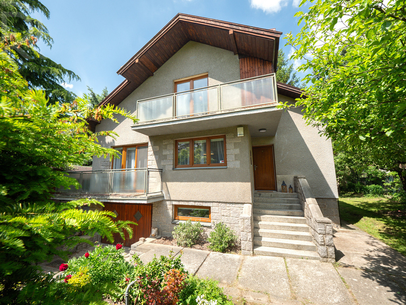 Prodej domu 130 m² s pozemkem 596 m² – pohled 2