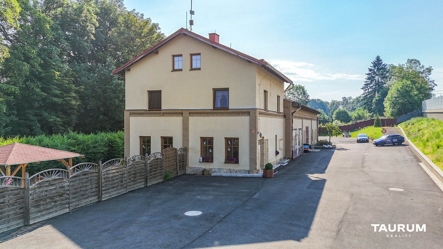 Prodej výrobních prostor 591 m²