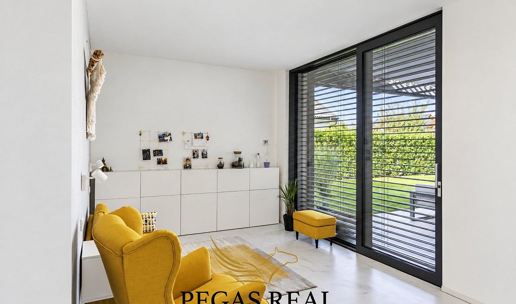 Prodej domu 220 m² s pozemkem 843 m², Pohořelice – náhled fotky 18