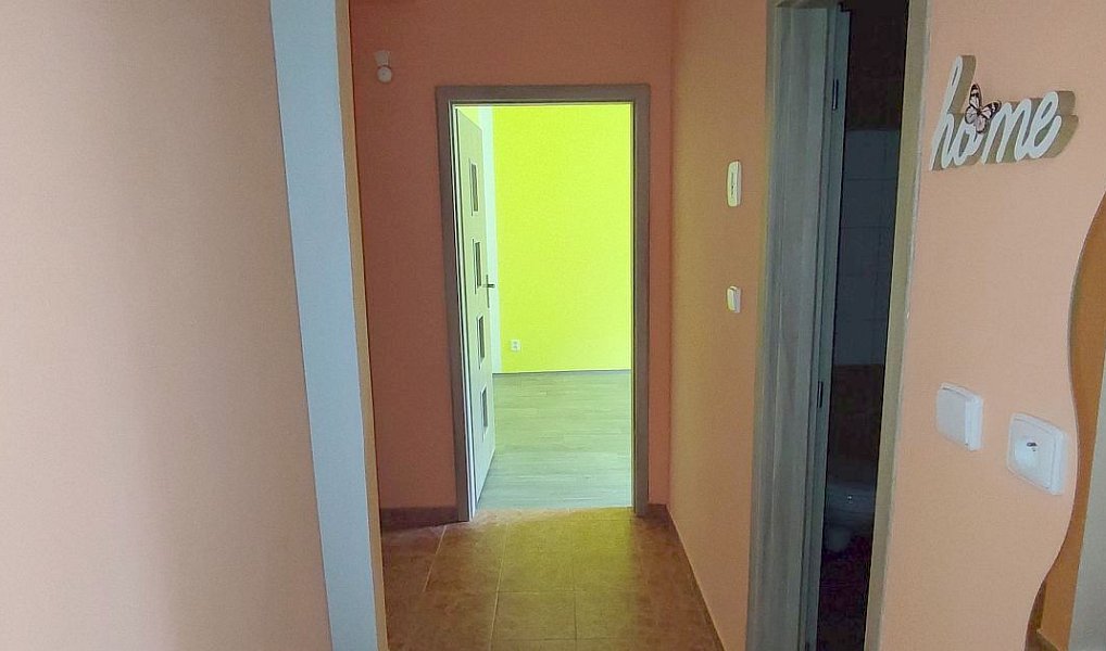 Pronájem bytu 2+kk 48 m², Cheb – náhled fotky 8