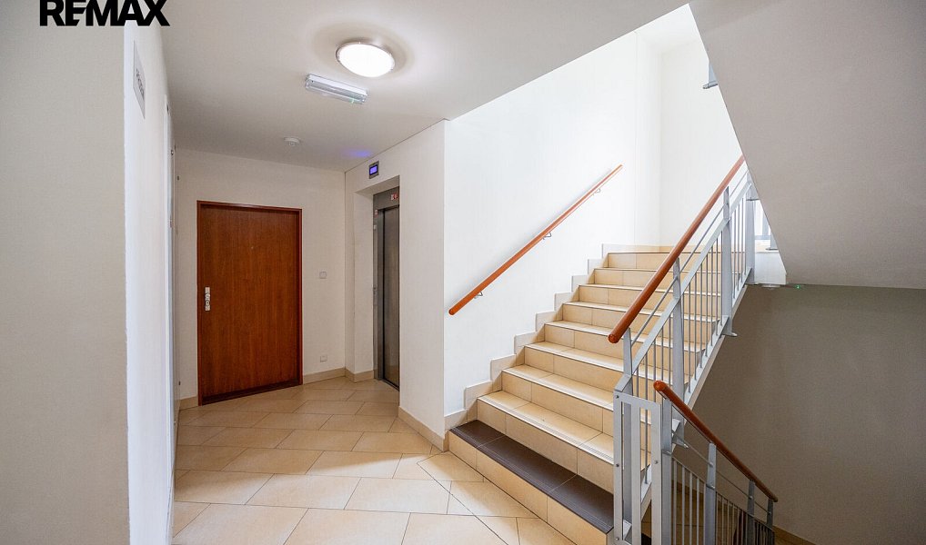 Prodej bytu 2+kk 58 m², Praha – náhled fotky 22