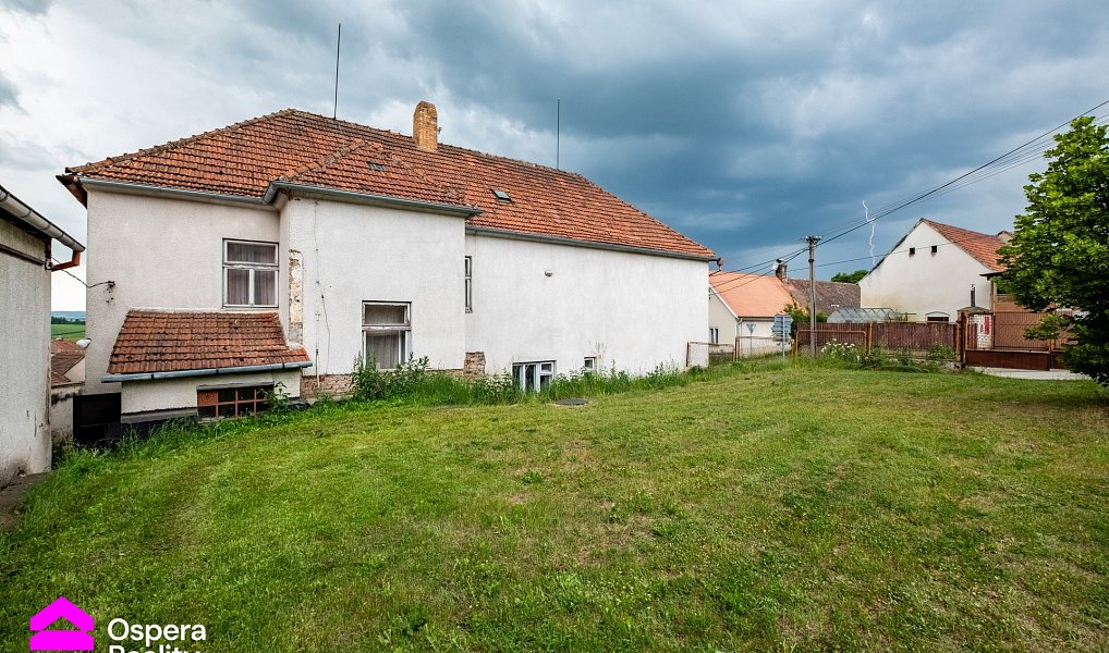 Prodej domu 260 m² s pozemkem 575 m², Lomy – náhled fotky 14