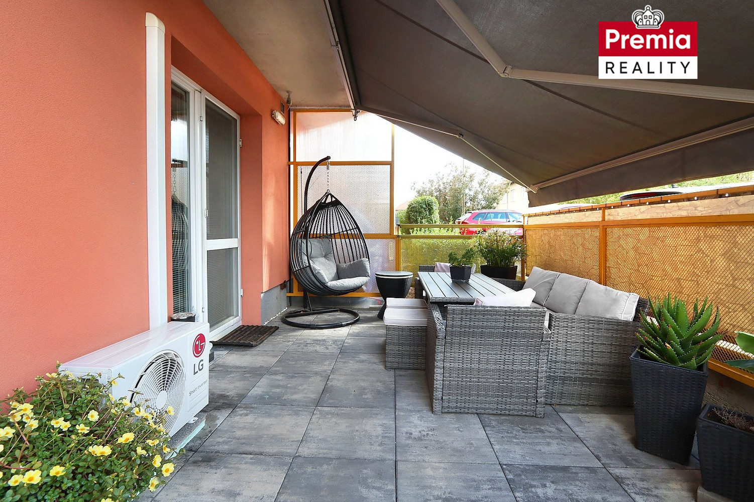 Prodej bytu 2+kk 63 m² – fotografie 2