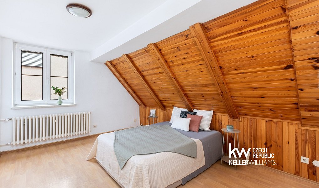 Prodej domu 226 m² s pozemkem 343 m², Praha – náhled fotky 23