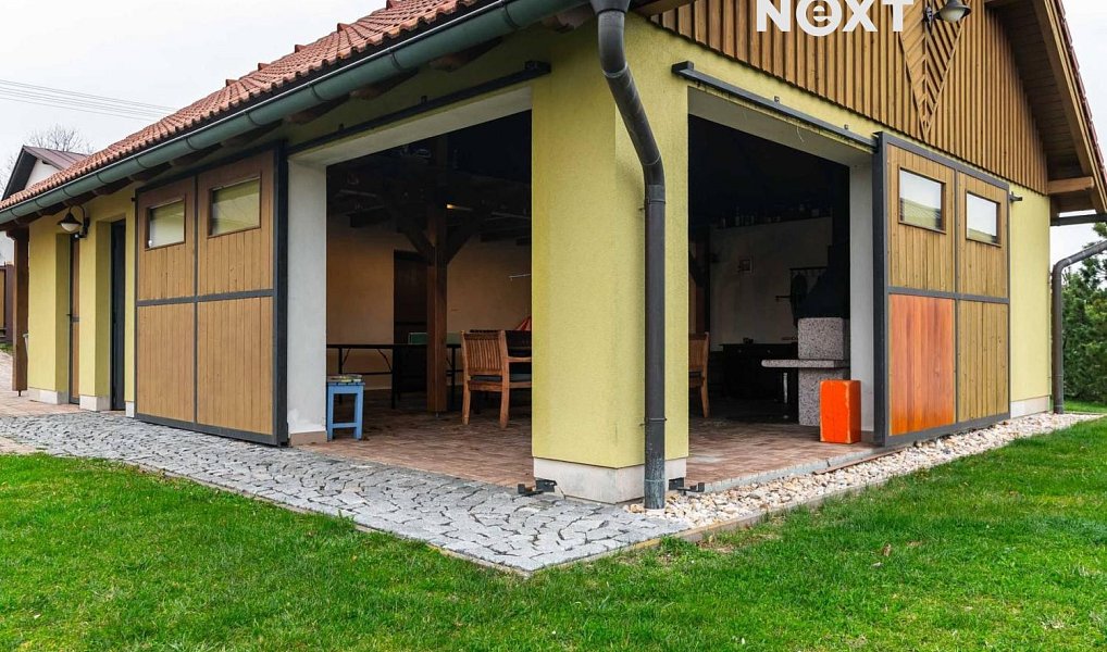 Prodej ubytovacího objektu 230 m², Stará Paka – náhled fotky 27