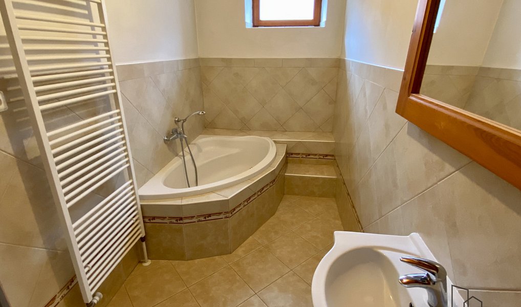 Prodej domu 450 m² s pozemkem 4 431 m², Vanovice – náhled fotky 12
