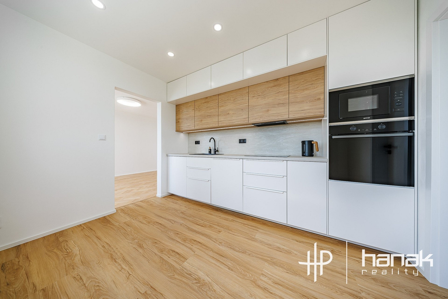 Pronájem bytu 3+1 60 m² – fotografie 4