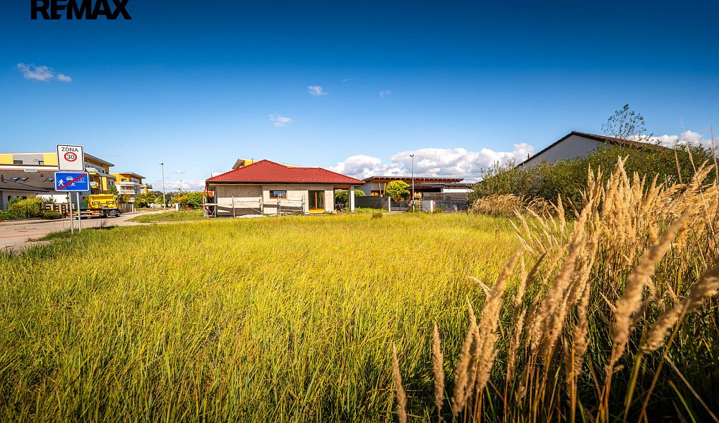 Prodej stavebního pozemku 540 m², České Budějovice – náhled fotky 11