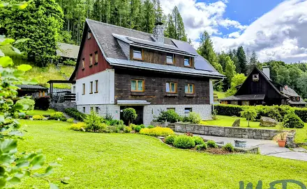 Prodej domu 220 m² s pozemkem 2 343 m², Malá Morávka, okres Bruntál