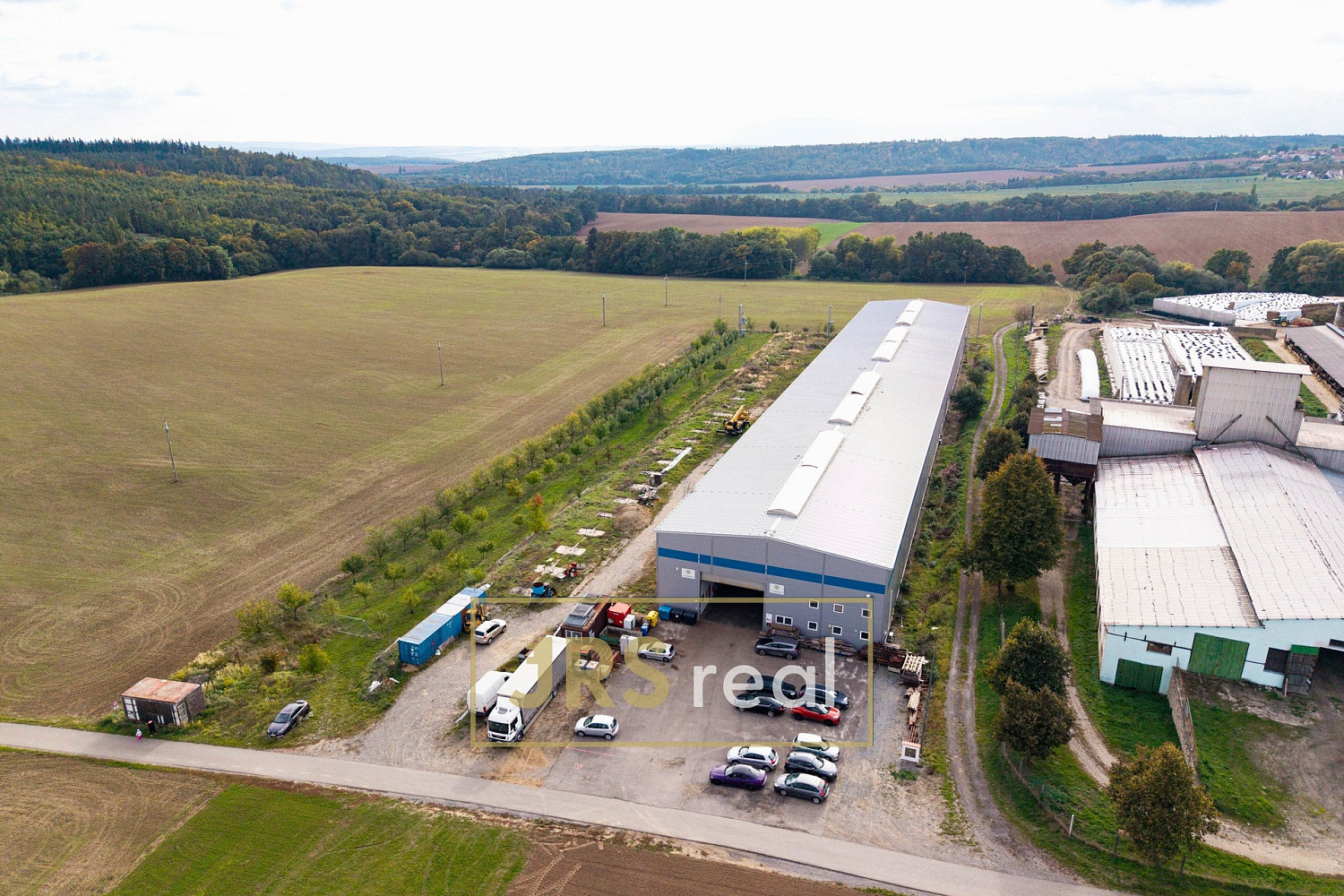Pronájem výrobních prostor 2 636 m² — photo 4