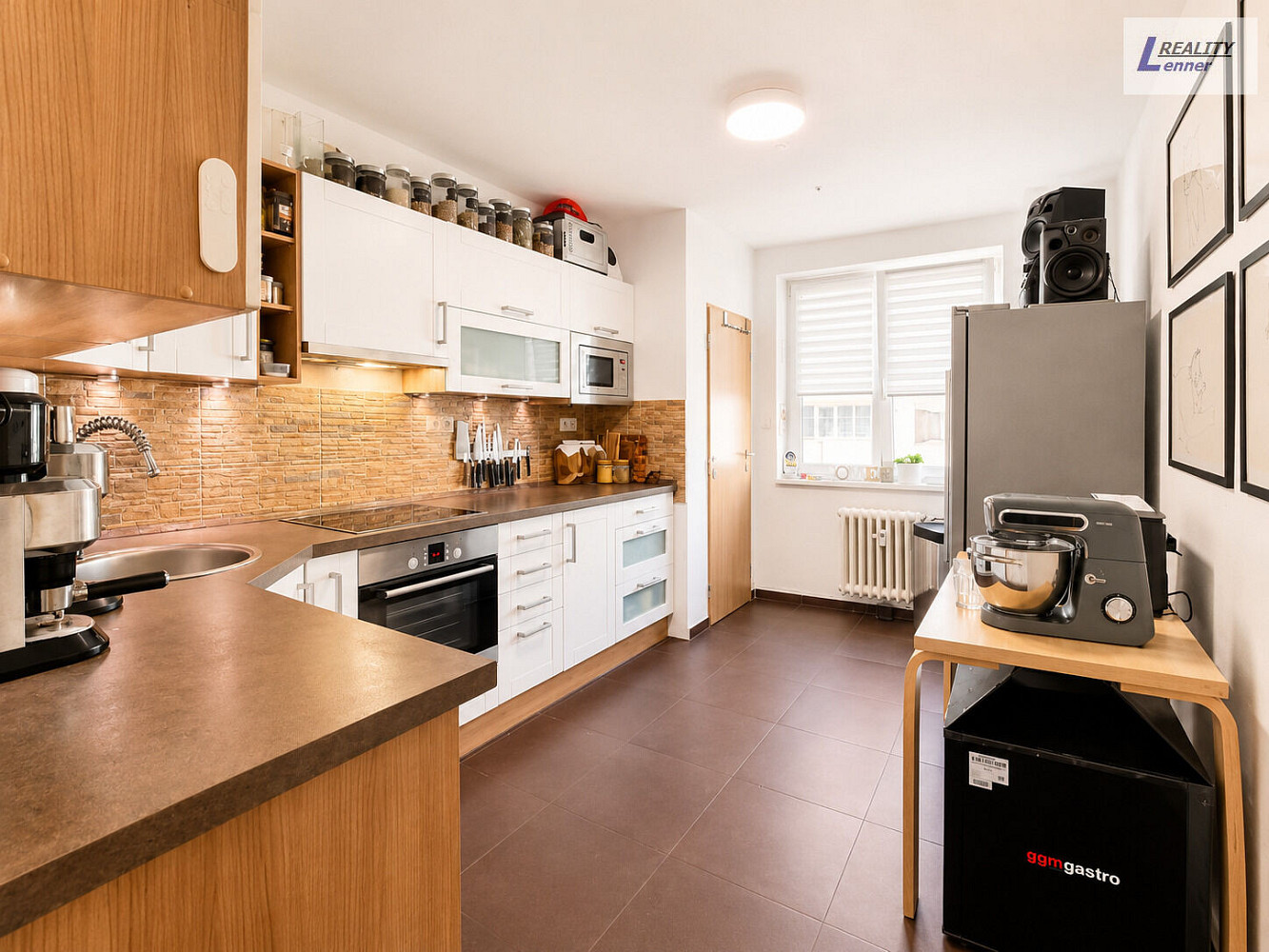 Prodej bytu 3+1 95 m² — photo 2