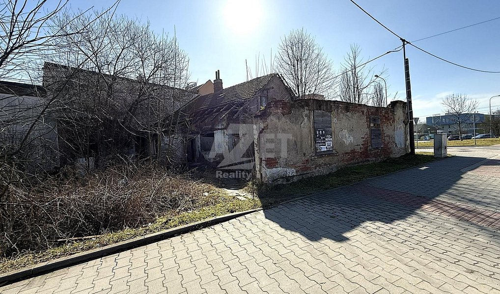 Prodej stavebního pozemku 681 m², Uherské Hradiště – náhled fotky 8