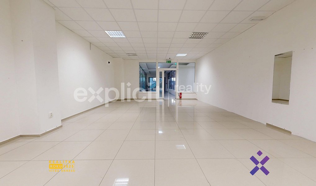 Pronájem obchodních prostor 72 m², Uherský Brod – náhled fotky 3