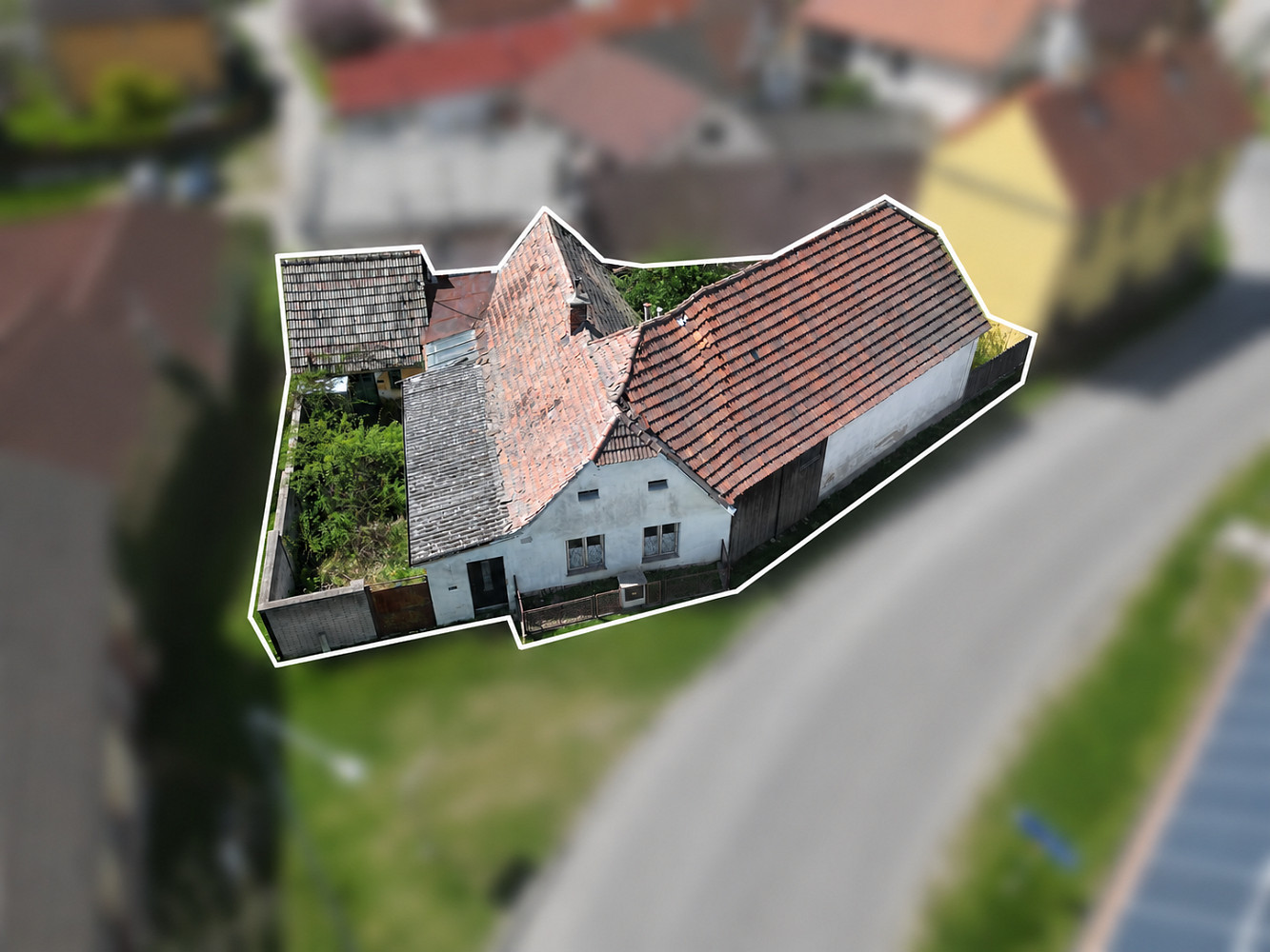 Prodej domu 70 m² s pozemkem 385 m² - Widok 2
