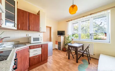 Prodej bytu 2+kk 39 m², Náměstí Vítězslava Hálka, Odolena Voda - Dolínek, okres Praha-východ