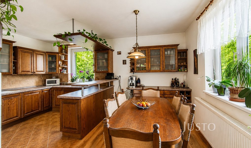 Prodej domu 425 m² s pozemkem 1 449 m², Příbor – náhled fotky 12