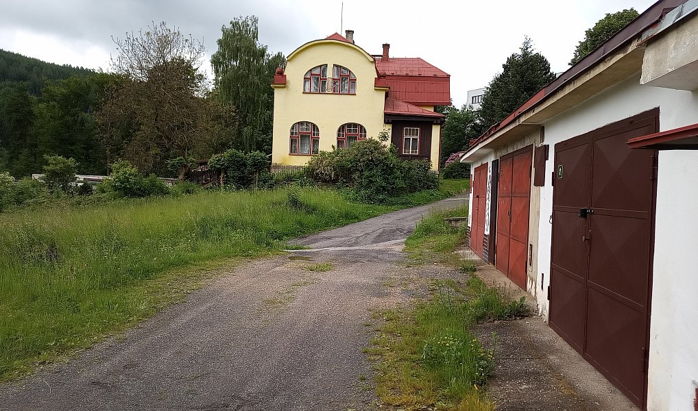 Řadová garáž Tanvald, Tanvald – náhled fotky 8