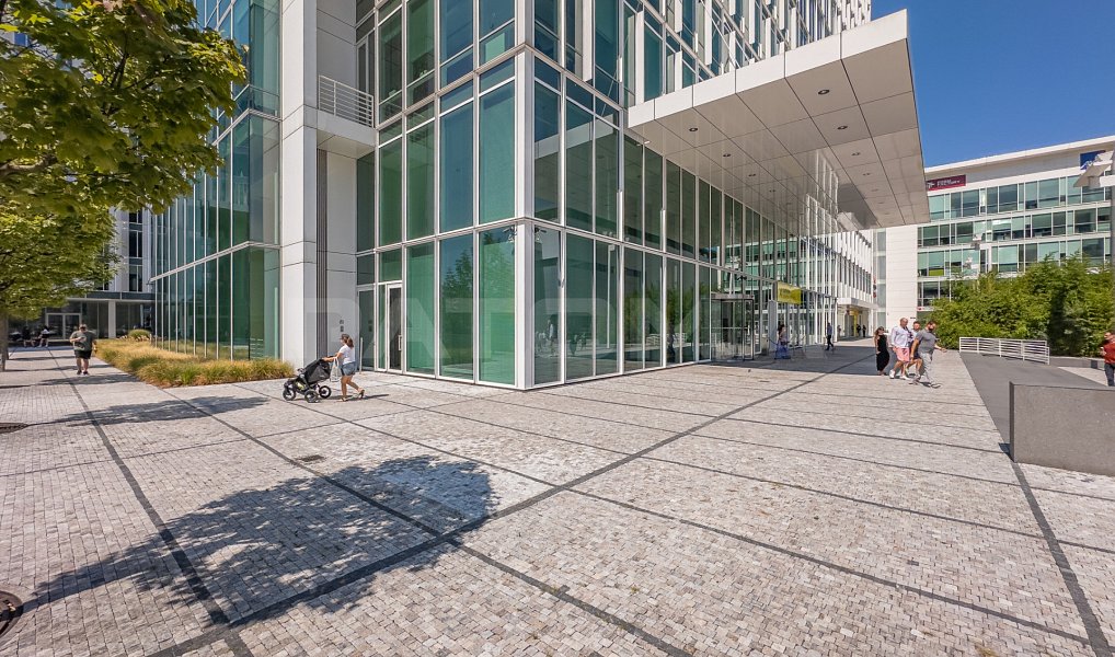 Pronájem kanceláře 431 m², Praha – náhled fotky 13