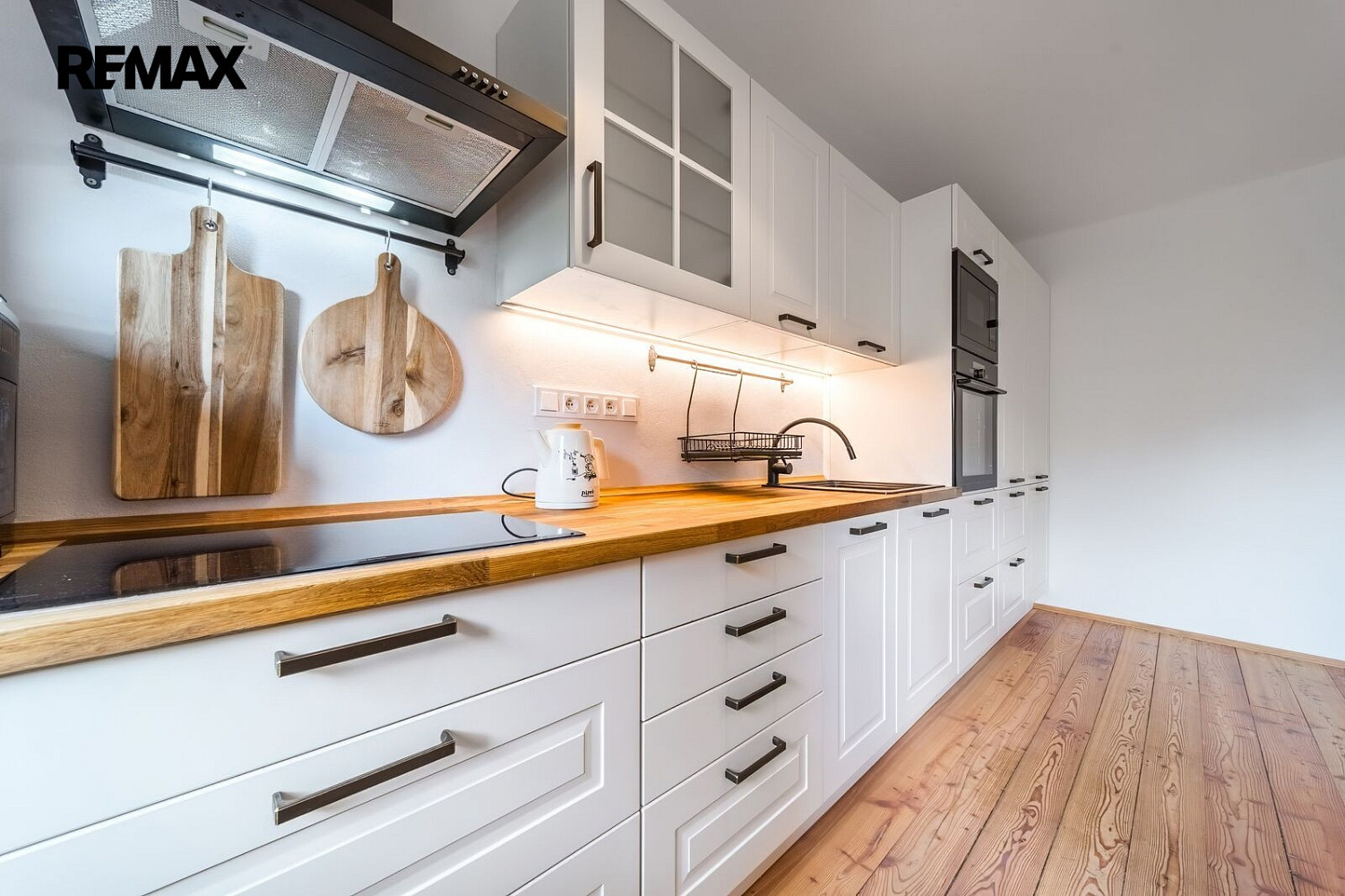 Prodej bytu 4+kk 84 m² – fotografie 3