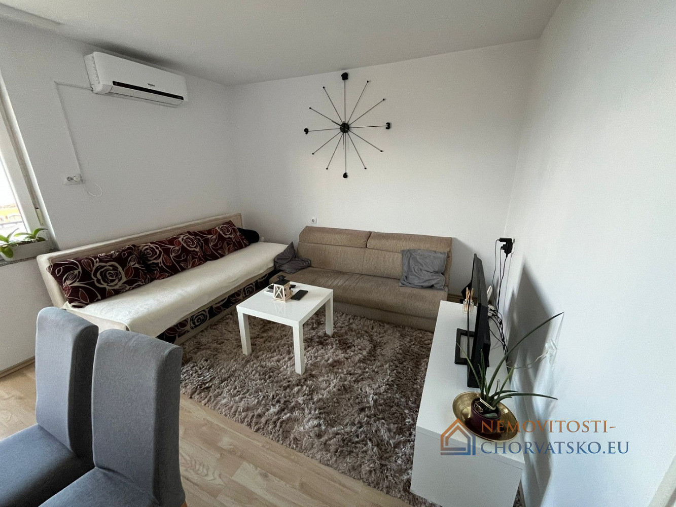 Prodej bytu 1+kk 47 m² - Widok 4