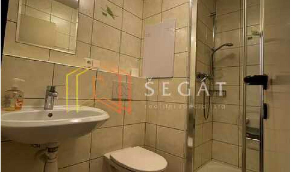 Prodej bytu 1+kk 35 m², Zlín – náhled fotky 8
