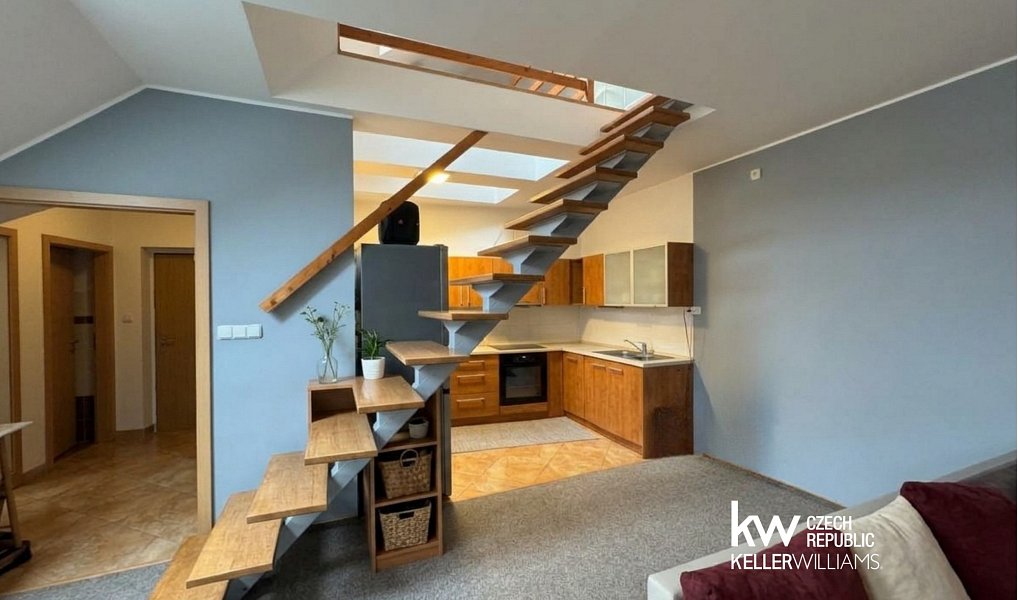 Pronájem bytu 3+kk 106 m², Kladno – náhled fotky 4