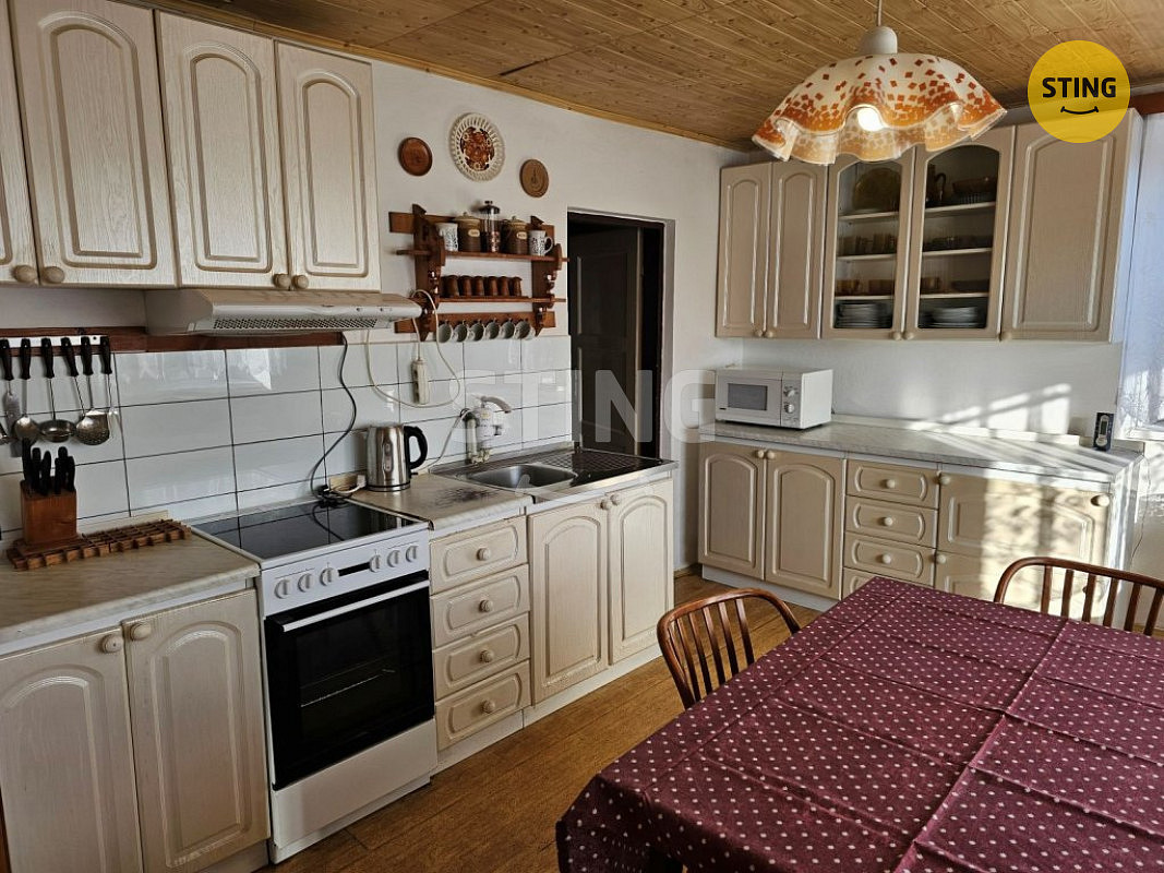 Prodej domu 140 m² s pozemkem 258 m² – fotografie 3