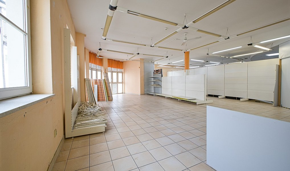 Pronájem obchodních prostor 95 m², Uherské Hradiště – náhled fotky 4