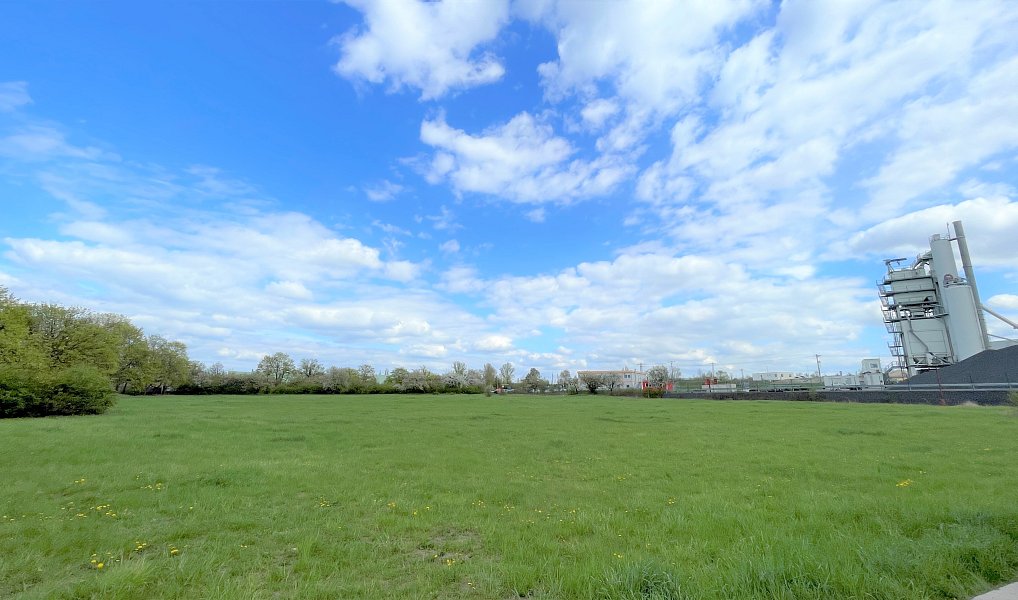 Prodej komerčního pozemku 26 712 m², Louny – náhled fotky 4