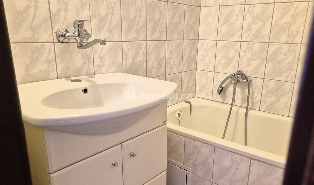 Prodej bytu 3+1 60 m², Pohorská Ves – náhled fotky 3