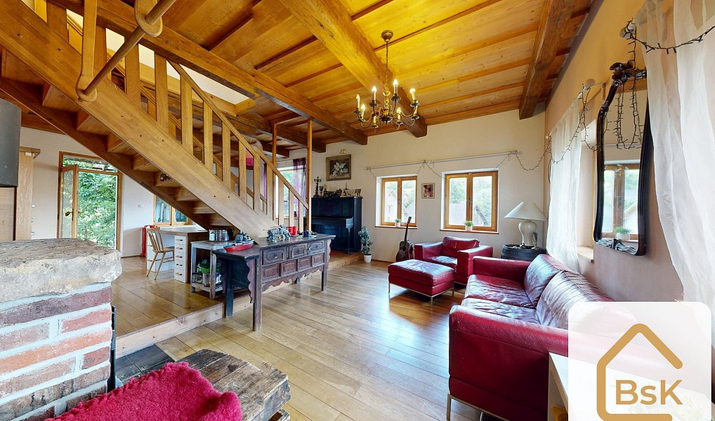 Prodej domu 209 m² s pozemkem 775 m², Tatobity – náhled fotky 2